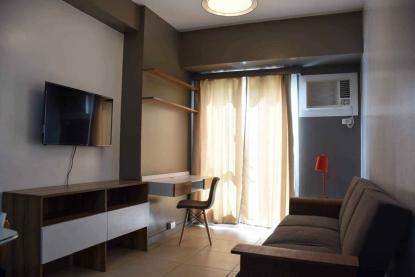 Condo For Rent in Epifanio de los Santos Avenue, Quezon City