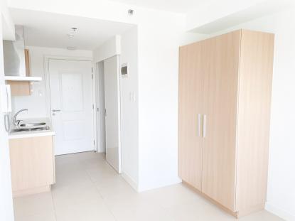 Condo For Rent in Don Antonio Drive, Quezon City