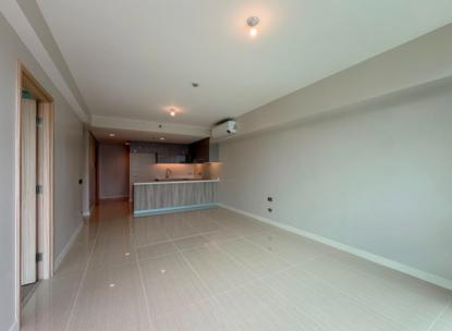 Condo For Rent in corner, Shaw Boulevard, Pasig