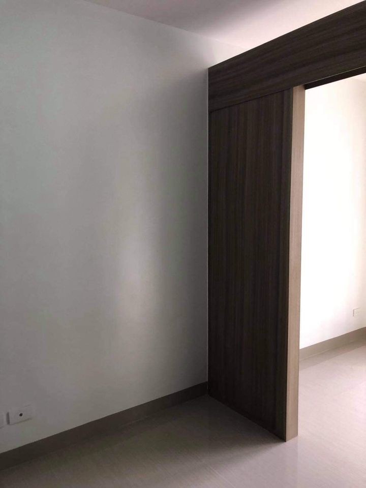 bulk_import_ed2404f2-8a6a-4085-9999-ce4c37a43d85_5.jpg