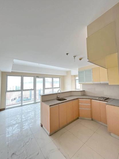 Condo For Sale in Taguig, Metro Manila