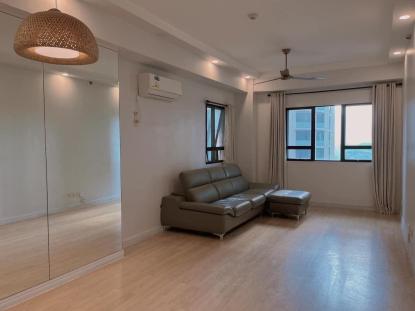 Condo For Rent in 30th Street, 1st Avenue, Makati City