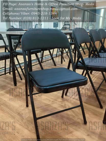 FOLDING TABLE & CHAIRS
