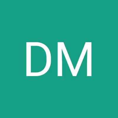 Desi karlo M.